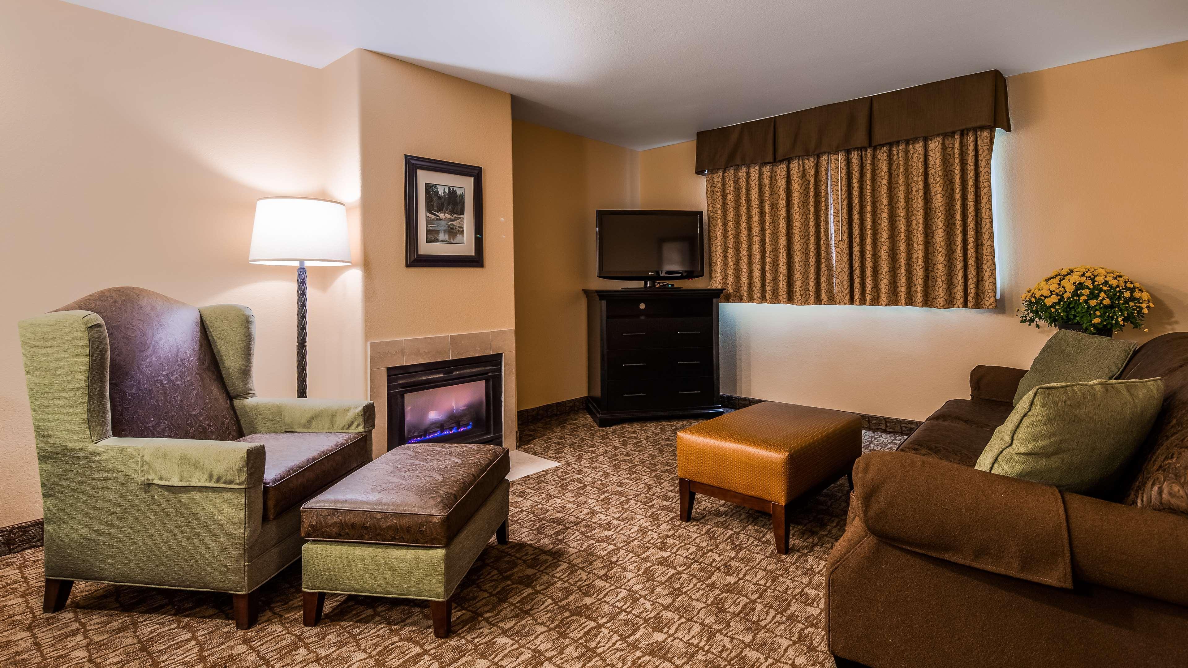 Best Western Newberry Station La Pine Bagian luar foto