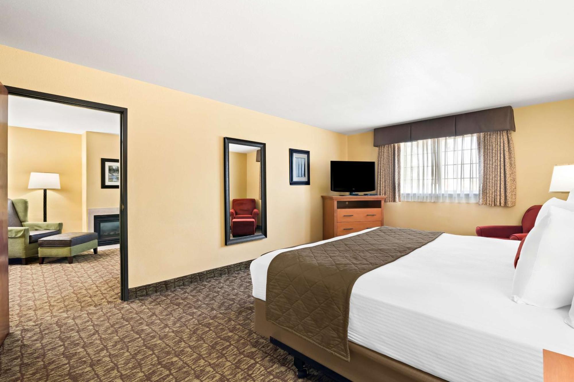 Best Western Newberry Station La Pine Bagian luar foto